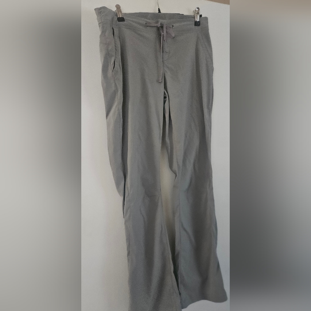Columbia Womens Light Gray Chinos